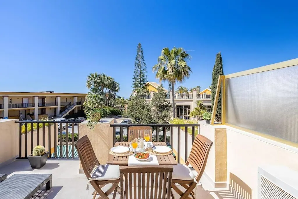 Oleholidays 726 Romana Playa Junto Al Mar Marbella Spain