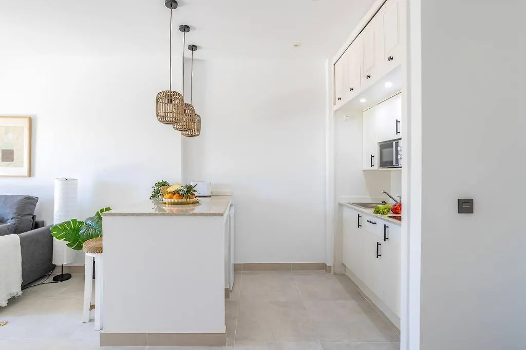 Oleholidays 726 Romana Playa Junto Al Mar Marbella Apartment